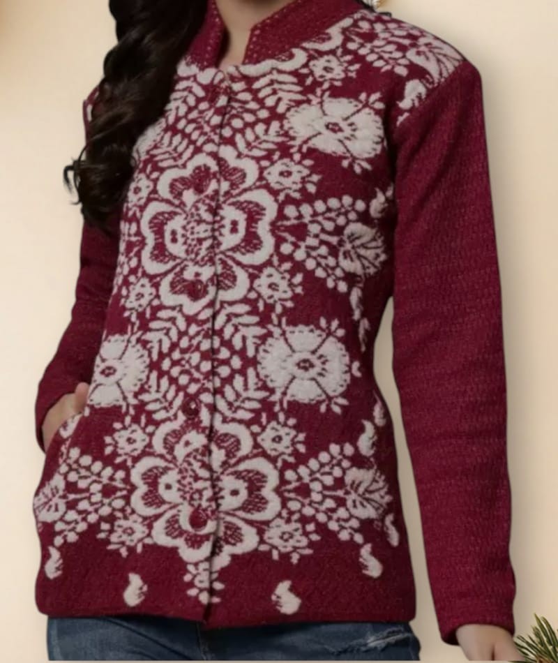 মেয়েদের সুইটার