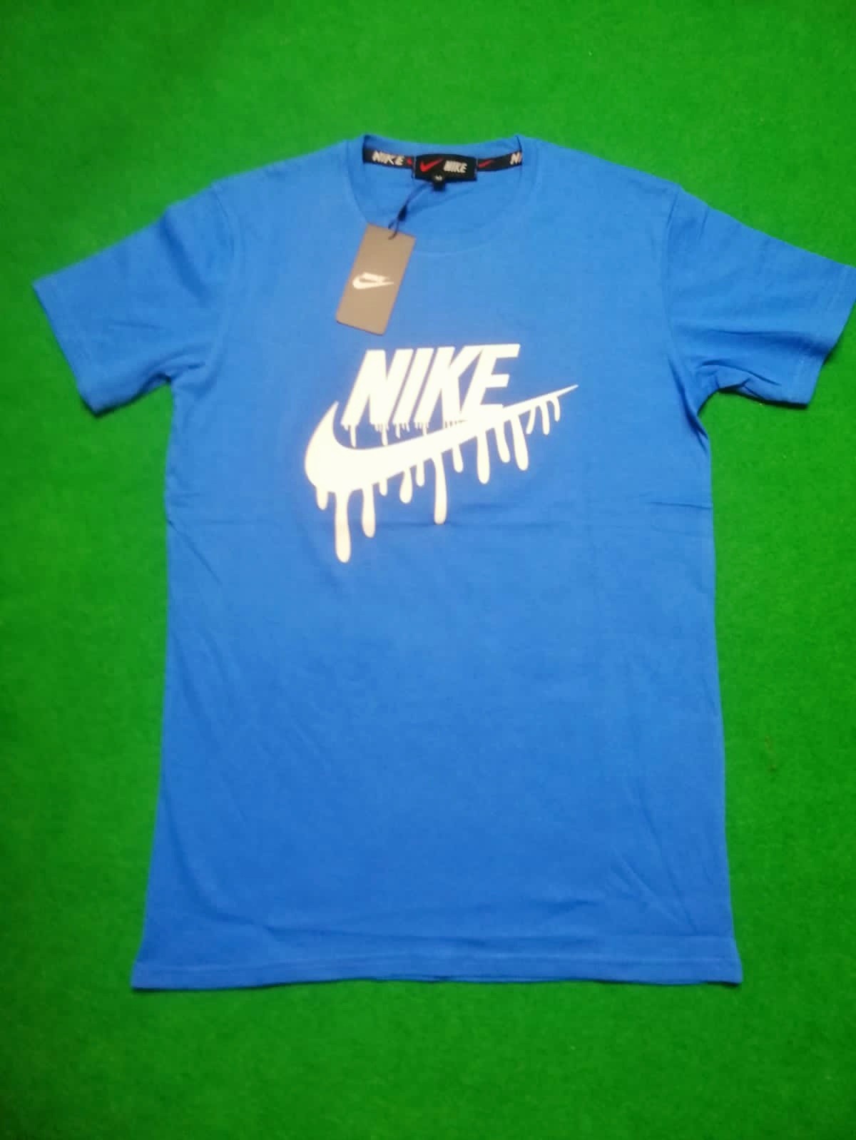 Nike T-shirt