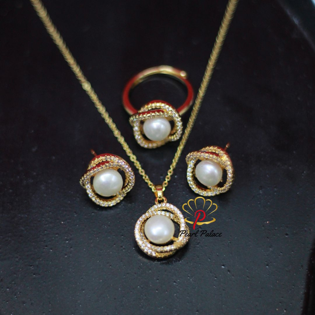White Freshwater Pearl Pendant Set
