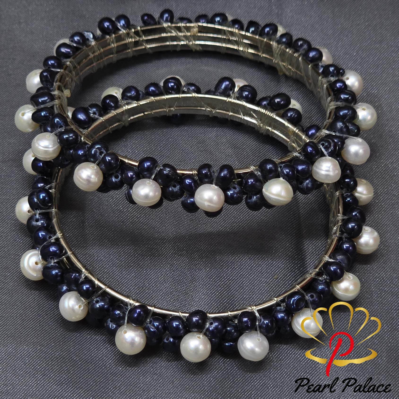 Black & White Freshwater Pearl Bangle