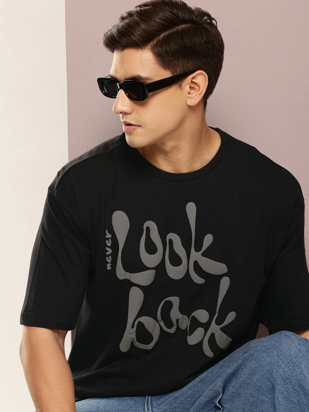 Drop Shoulder Print T-Shirt - Never Lock Back Design - Black